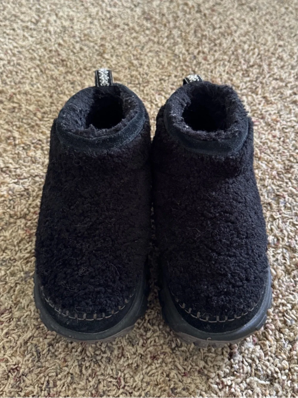 UGG All-Gender Venture Daze Ultra Mini Boot | Black | Size 6 women - Picture 5 of 8